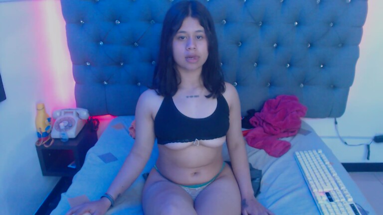 QueenSexyAss's Streamate show and profile