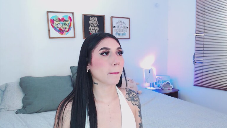 AllanaMartini's Streamate show and profile