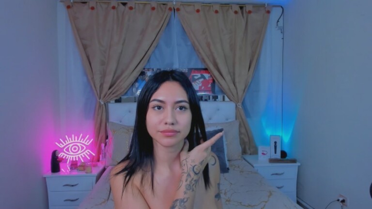 NinaMonet's Streamate show and profile