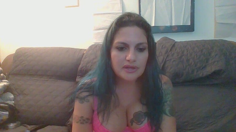 NikkiSebastianLIVE's Streamate show and profile