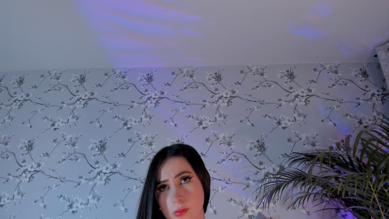 Anny_Adamss