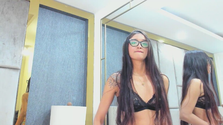 CrystalLoren's Streamate show and profile