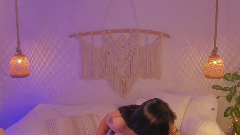 Juana_Frank's Streamate show and profile