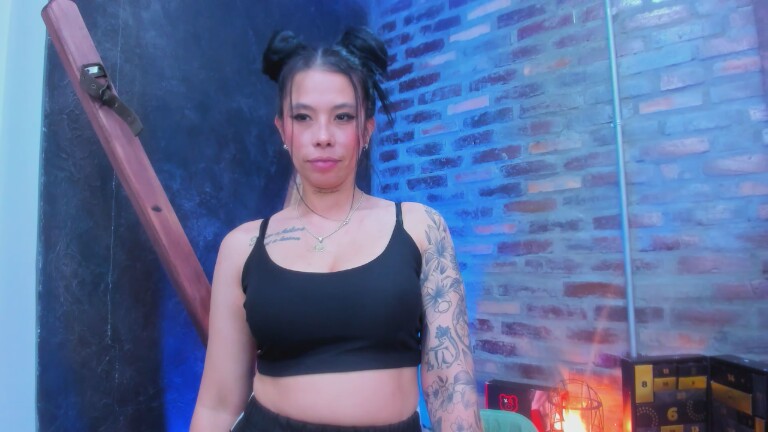 ToryStClair's Streamate show and profile