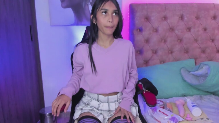 Yaya_Lm's Streamate show and profile