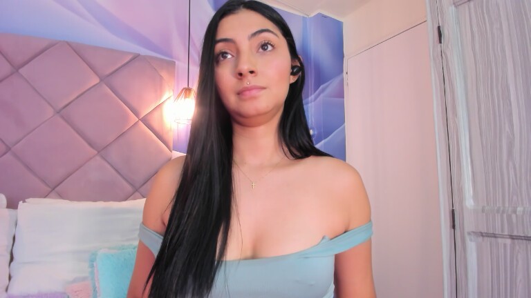 ViolletaRosse's Streamate show and profile