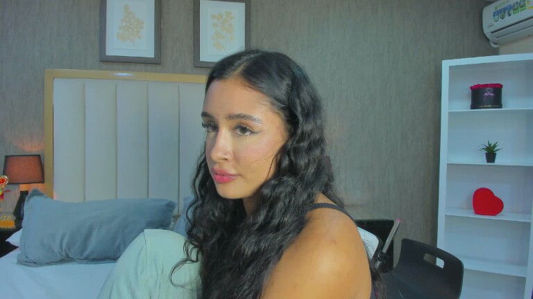 LizyMilleren's Streamate show and profile