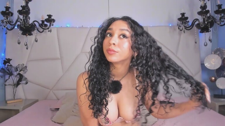 ScarlettFlever's Streamate show and profile