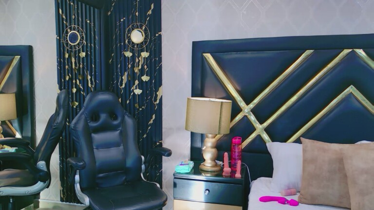 VioletFrostt's Streamate show and profile