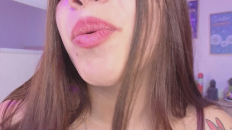 blueehazell18's Streamate show and profile