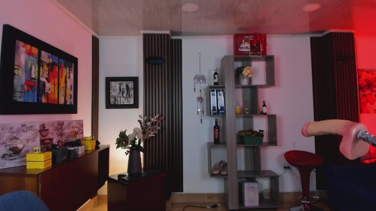 Naiarahh's Streamate show and profile