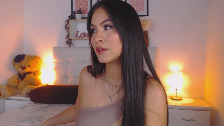 EmilyPricee's Streamate show and profile