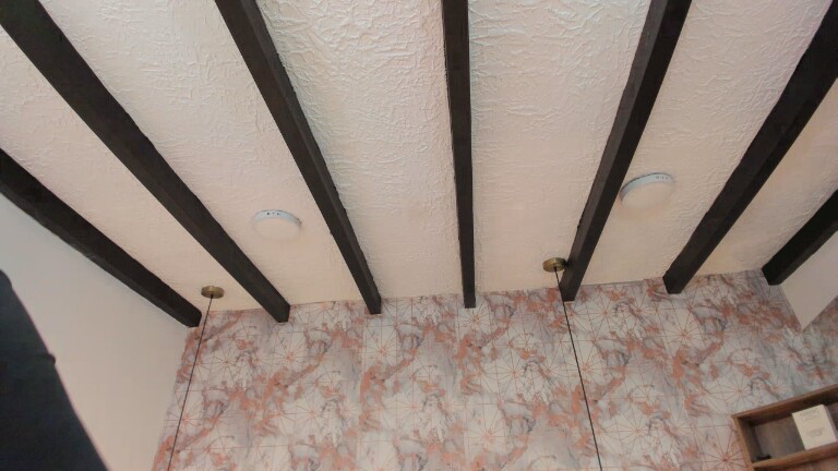 SaharaLyn's Streamate show and profile