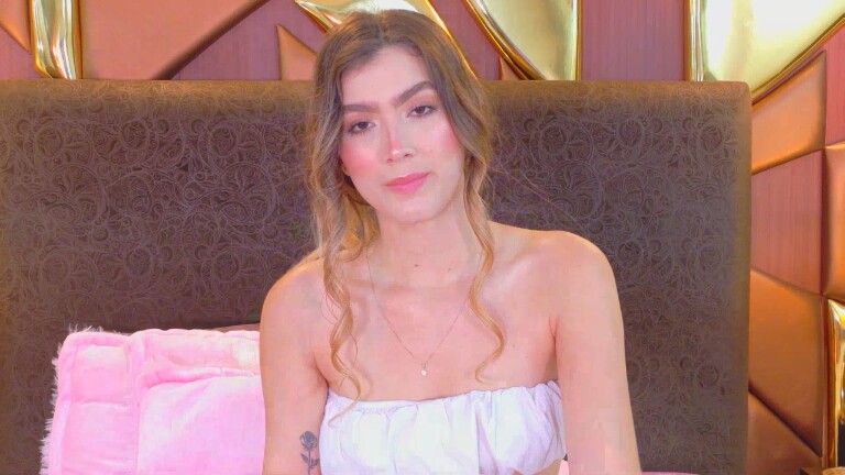 LauraFord's Streamate show and profile