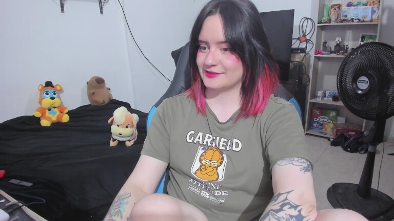 Red_Pandemonium's Streamate show and profile