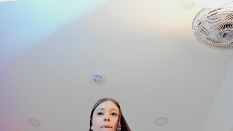 IsabellSanz's Streamate show and profile