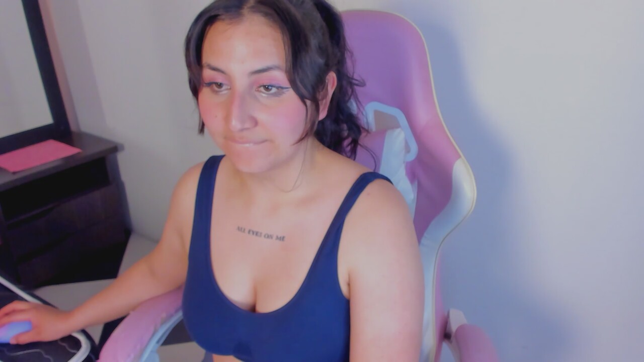 Maddyy_Moon