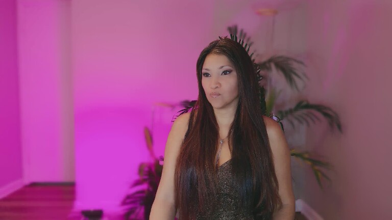 DivineLynn's Streamate show and profile