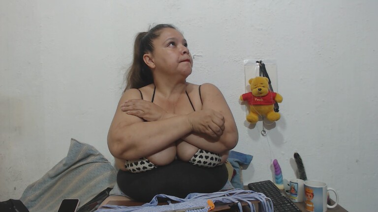 canddy40's Streamate show and profile