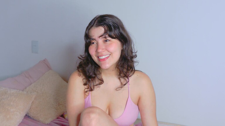 RosieFernandez's Streamate show and profile