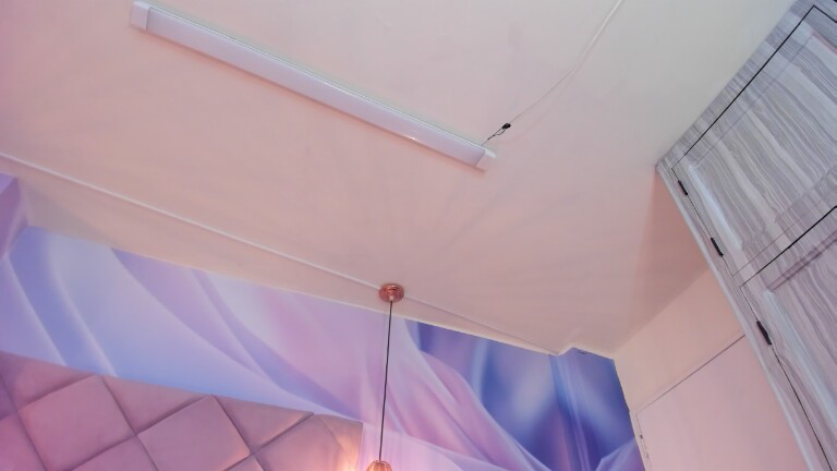 ViolletaRosse's Streamate show and profile