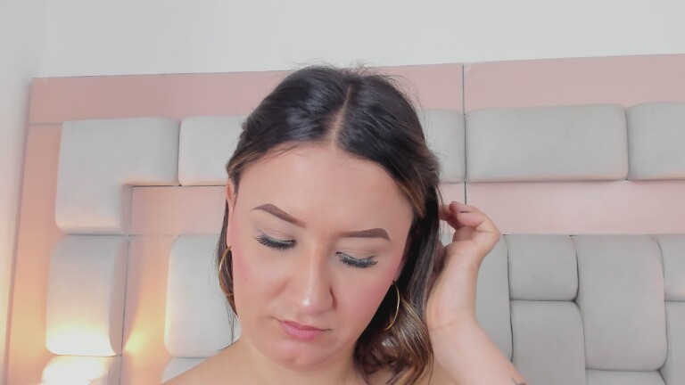 AriannaGray's Streamate show and profile