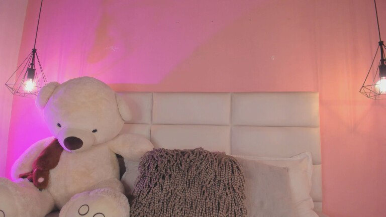 AdelleGrey's Streamate show and profile