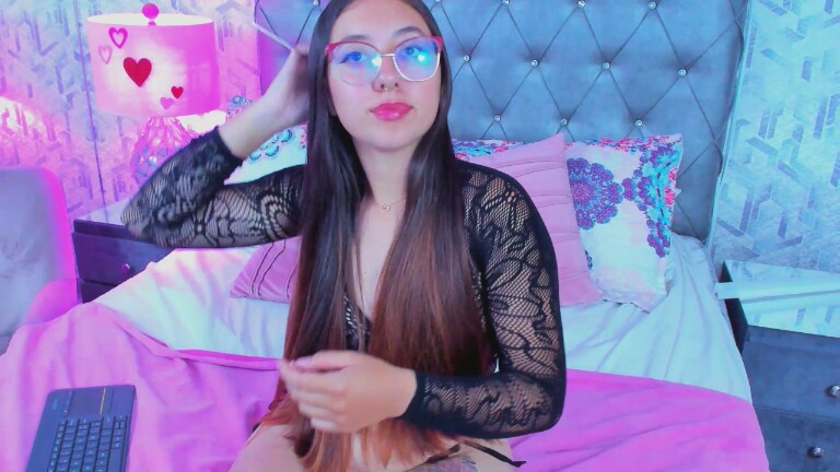 BrandiFire's Streamate show and profile