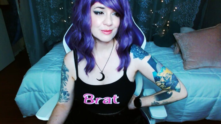 GoddessValkyrieRose's Streamate show and profile