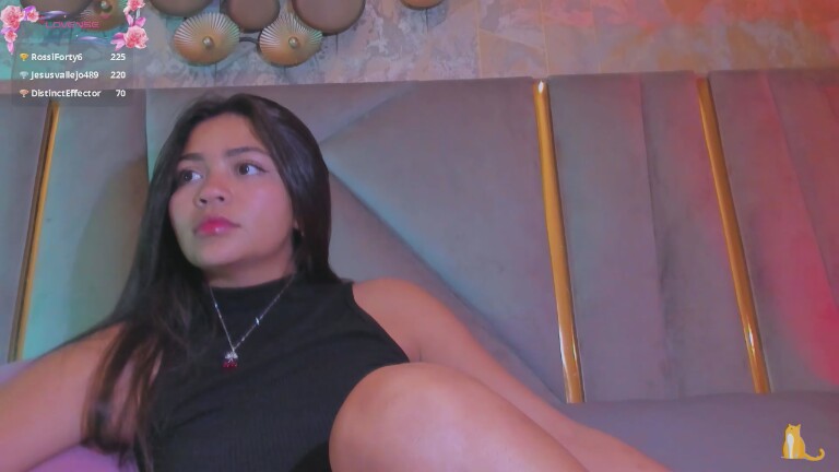 kimdeviinne's Streamate show and profile