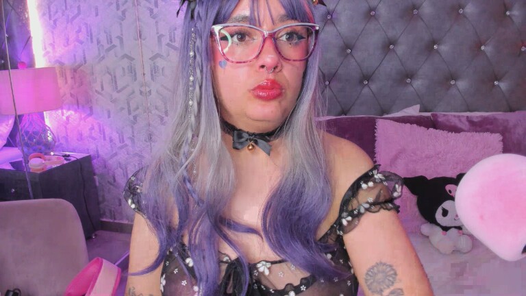 MaddieWaves's Streamate show and profile