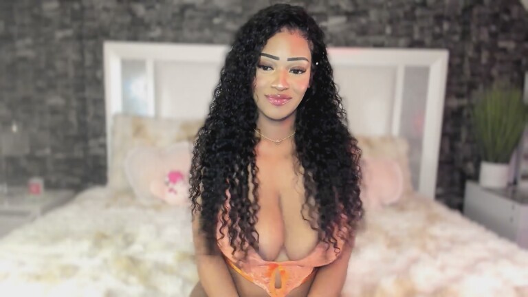 ValeriaImaniLin's Streamate show and profile