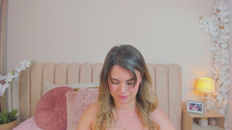 SelenaMontreall's Streamate show and profile