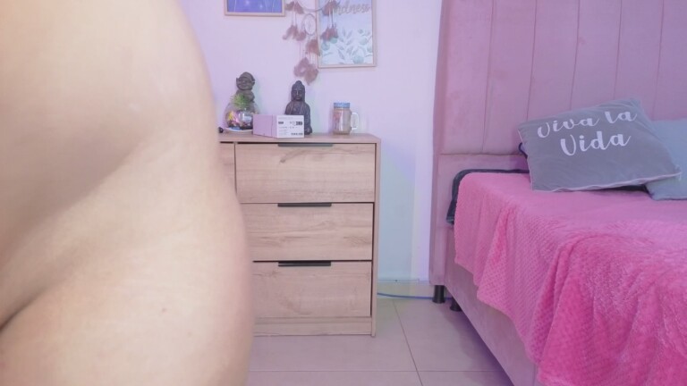 blueehazell18's Streamate show and profile