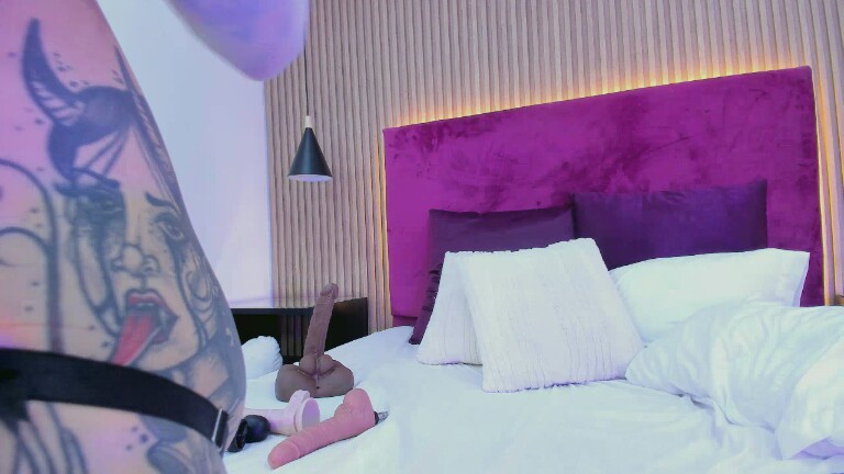 AbbieRhondes's Streamate show and profile