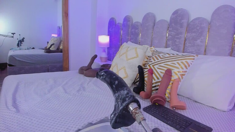 GabrielaHernandez's Streamate show and profile