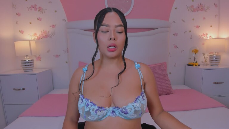 Manuela_Vegaa's Streamate show and profile