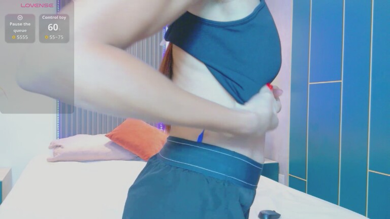 Saraa_Castillo's Streamate show and profile