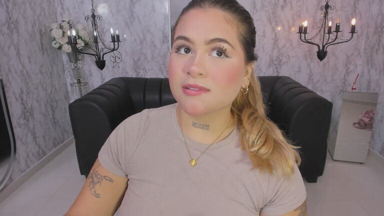 Ela_Curvy's Streamate show and profile