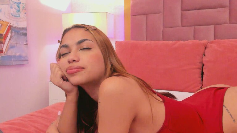 AnnieAdaams's Streamate show and profile