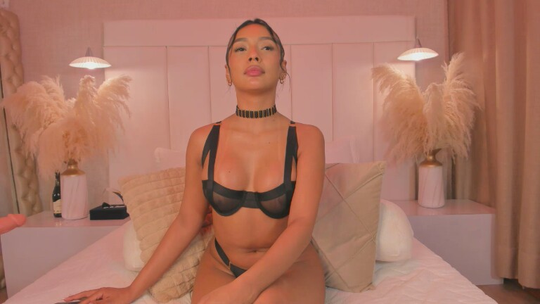 NikoJhon's Streamate show and profile