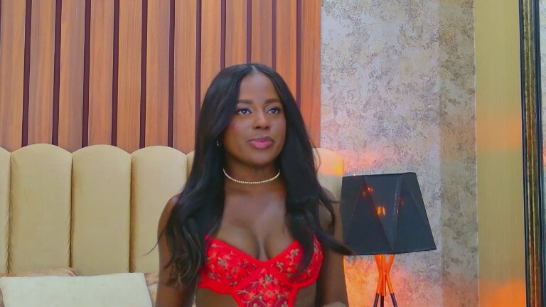 EmmyMonroe's Streamate show and profile