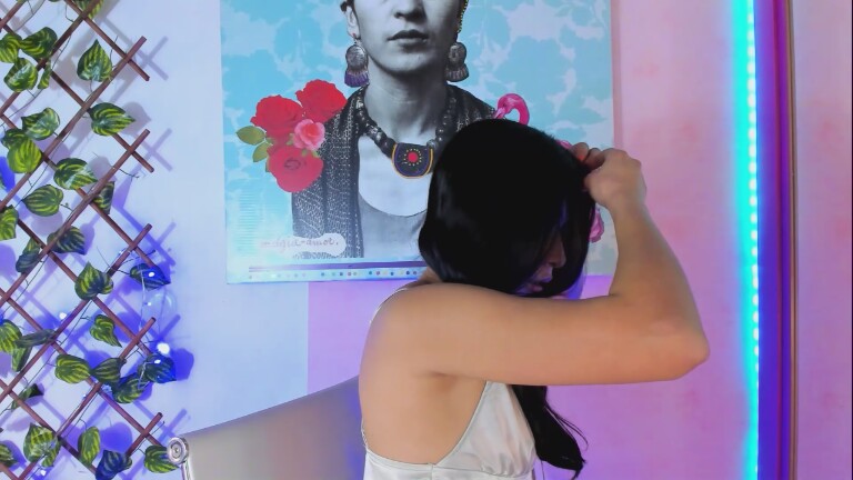 DyanaMoon22's Streamate show and profile