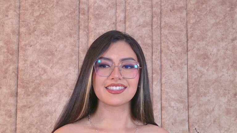 IsaRose's Streamate show and profile