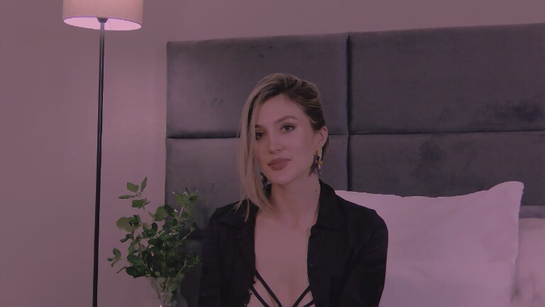 LilaVelour's Streamate show and profile