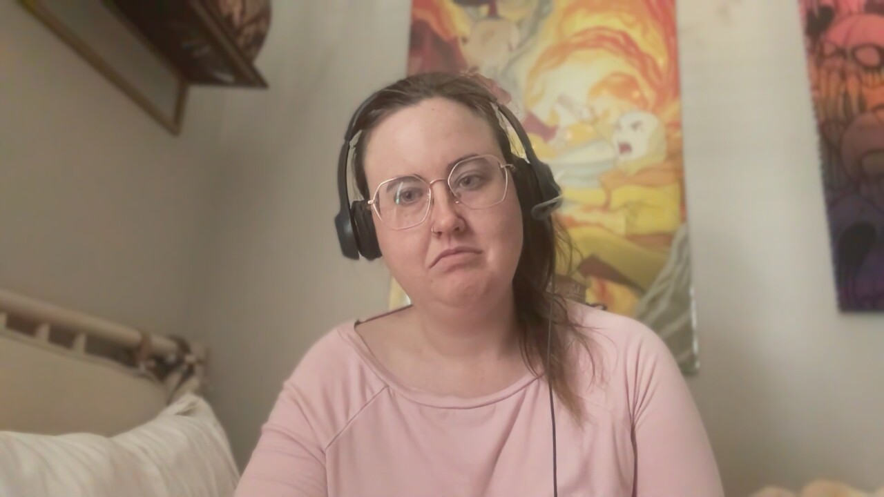 happylilcamgirl