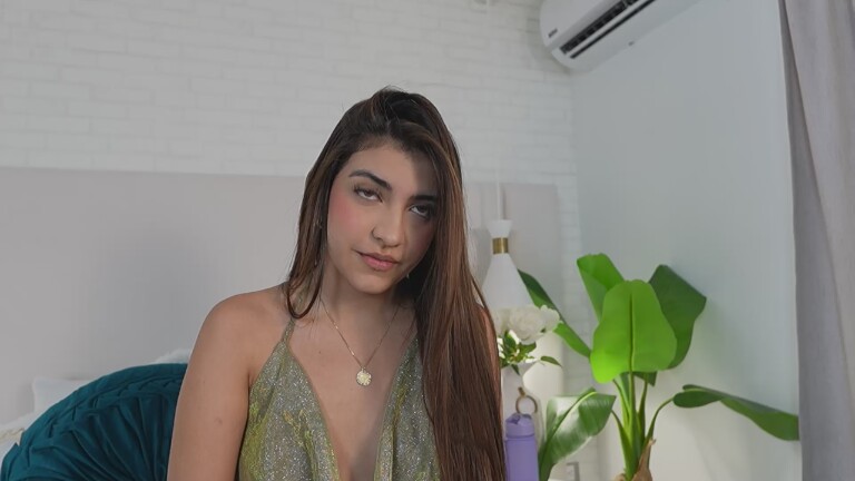 VictoriaJoliegb's Streamate show and profile