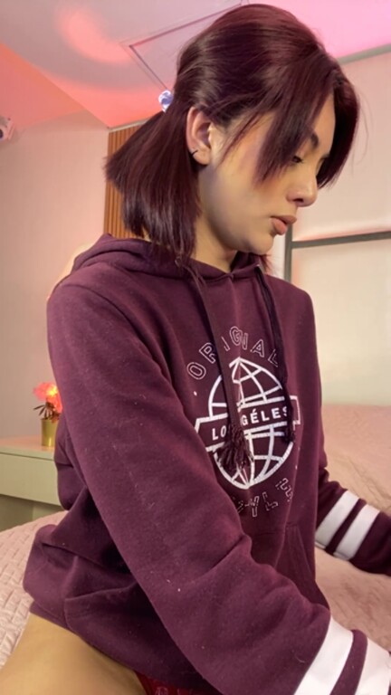 BrianaWells's Streamate show and profile