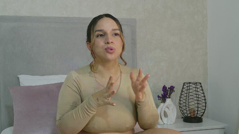 SerenityPeters's Streamate show and profile