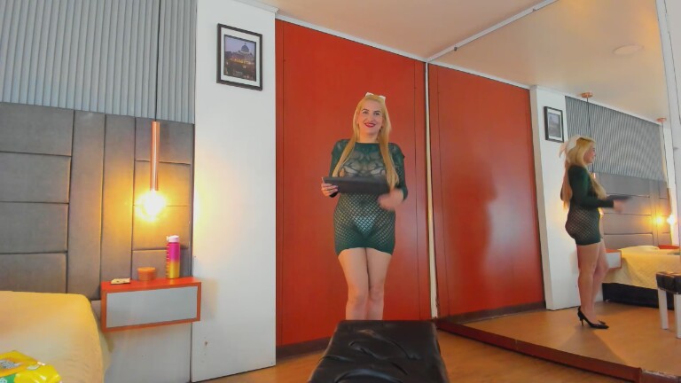 GiuliaAddams's Streamate show and profile